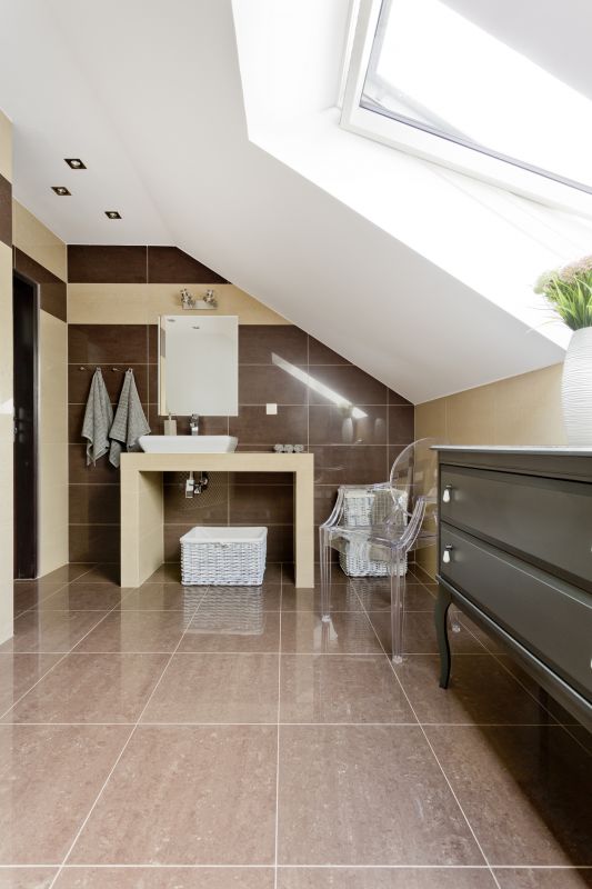 Bright Bathroom Atmosphere
